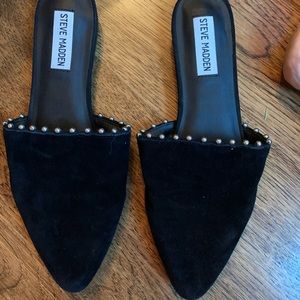 Steve Madden black flats